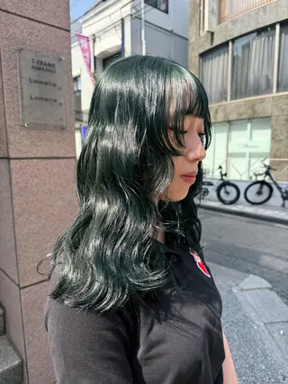 セミロング カラー ミルクティー× グレージュMOMOのヘアスタイル