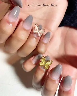 セミロング ネイル ネイルスタジオ シェイクユアハンズのネイルデザイン