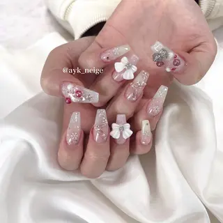 ネイル n'eige nail所属・大谷 綾香のネイルデザイン