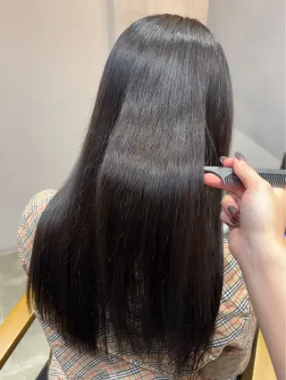 ロング カラー 柴藤 れもんのヘアスタイル