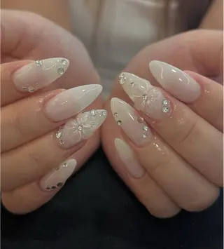 ネイル Hina 池袋 長だしチップ専門店のネイルデザイン