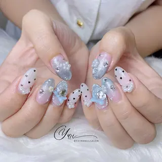 ネイル YURI NAILのネイルデザイン