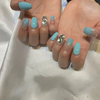 ネイル 糀屋 彩奈のネイルデザイン