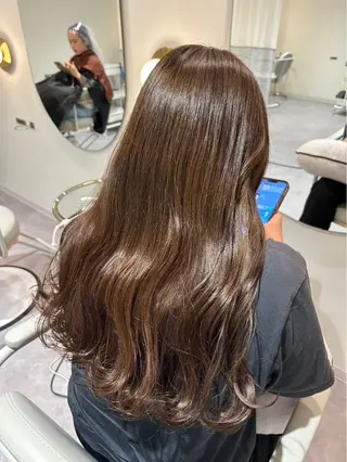 カラー 石井綾華🩰 髪質改善🌟のヘアスタイル