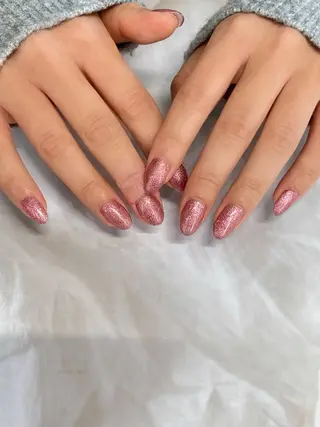 ネイル 渡辺 美月のネイルデザイン