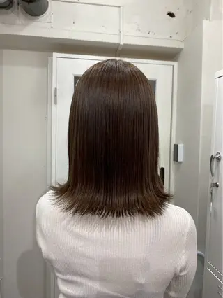 カラー デザインカラー / ナダショウタロウのヘアスタイル