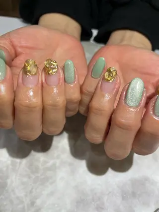 ネイル 吉永 佑香のネイルデザイン