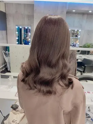 ロング カラー 韓国ヘア特化💍 tiam💍ブリーチのヘアスタイル