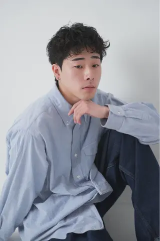 パーマ メンズ 心斎橋バレイヤージュ 小林勝貴のヘアスタイル