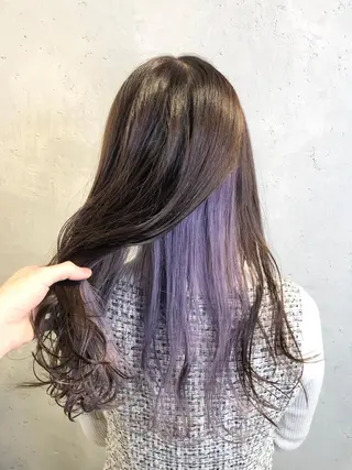 ロング カラー ヘアアレンジ ｲﾝﾅｰｶﾗｰ屋さん 🫧伊藤拓実のヘアスタイル
