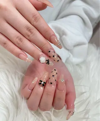 ネイル チョウ Rachaelのネイルデザイン