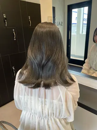 ミディアム 【美容室が苦手な方 専問美容室】MIHOのヘアスタイル