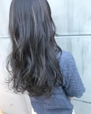 ロング カラー CALAMARI所属・【渋谷で人気】艶髪× 髪質改善/ツヤカラーのヘアスタイル