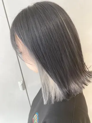 ミディアム カラー M IIのヘアスタイル