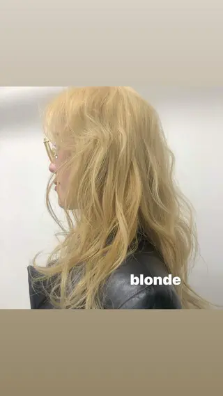 セミロング カラー ヘアアレンジ stand所属・ニュアンスヘア🌔 nanakoのヘアスタイル