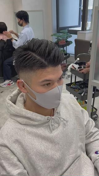 ショート カラー パーマ メンズ kiitos所属・関西センターパート メンズモデル募集のヘアスタイル