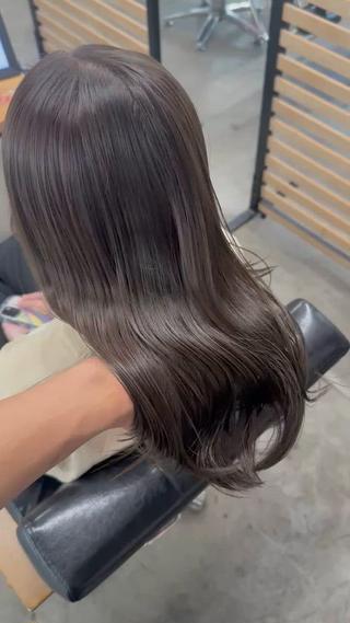 セミロング ひろし/髪質改善/ 縮毛矯正/上品✨のヘアスタイル