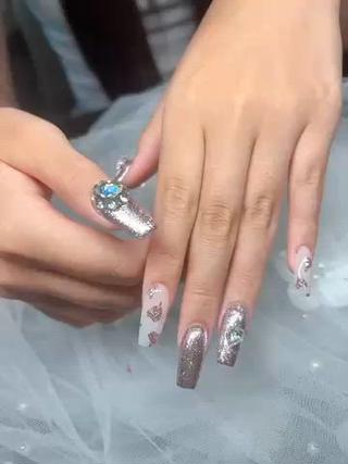 ネイル PLUM  BELL 横浜自宅ネイルのネイルデザイン