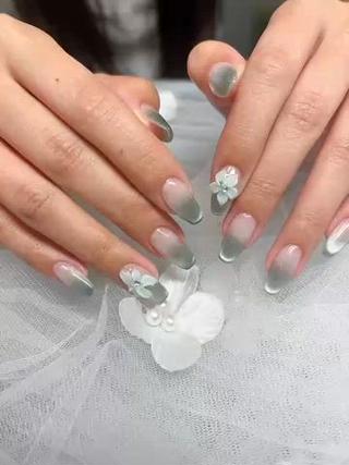 ネイル PLUM  BELL 横浜自宅ネイルのネイルデザイン