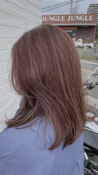 セミロング ビヨウシツトリコ よねたにみなのヘアスタイル