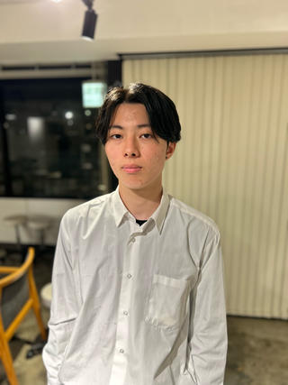 ショート メンズ become men's hair 名駅店所属・名駅/フェザーパーマ 韓国ヘア/森岡のヘアスタイル