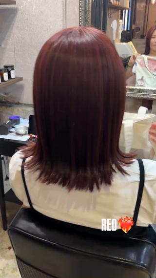 しっかりめのRED少しイメチェンしたいけど勇気が出ない方、馴染みが良いので赤はぴったりです 