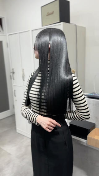 大人艶髪レイヤーカット 