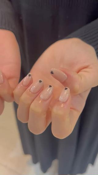ネイル 🎀チーク/ちゅるん 🫧chisa🎀のネイルデザイン