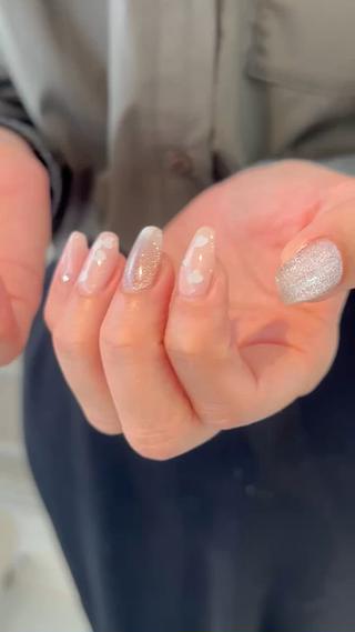 ネイル 🎀チーク/ちゅるん 🫧chisa🎀のネイルデザイン