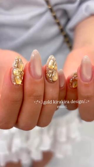 ネイル GO TODAY SHAiRE SALON 表参道colore店所属・emmi nailのネイルデザイン