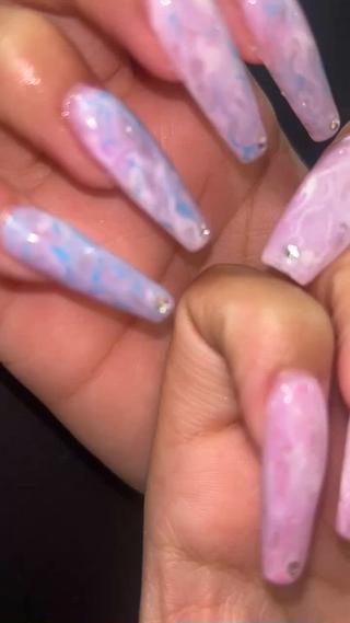 ネイル Naru Kelinailのネイルデザイン