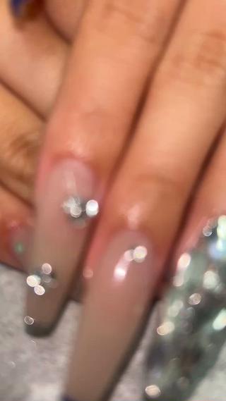 ネイル Naru Kelinailのネイルデザイン