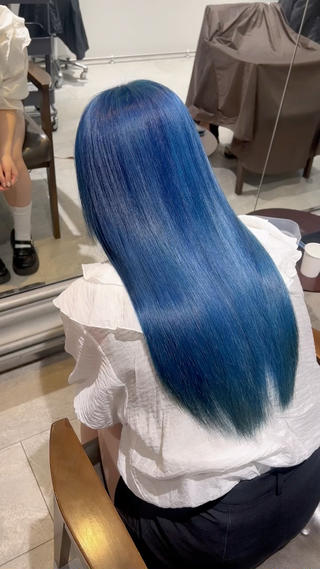 ロング カラー 🎀ハイトーン・艶 カラー HANA🎀のヘアスタイル