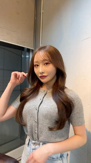 ロング カラー ヘアアレンジ Lani5710所属・🎀ハイトーン・艶 カラー HANA🎀のヘアスタイル