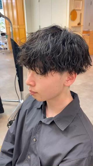 ショート パーマ メンズ JINKIメンズ特化 メンズカットパーマのヘアスタイル