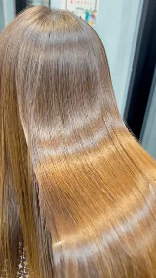 ロング カコ/レイヤーカット ヘアアレンジのヘアスタイル