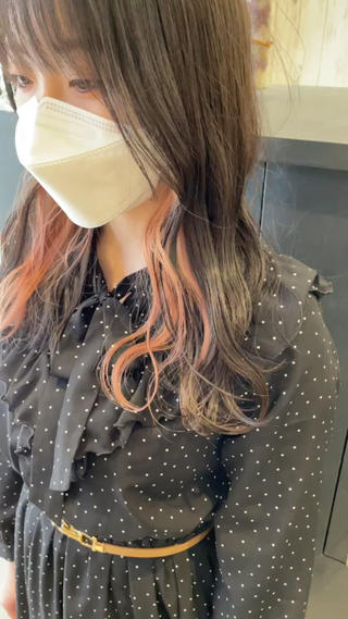 ロング カラー 細沼 葵のヘアスタイル