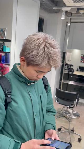 ショート カラー メンズ 冨永 圭人のヘアスタイル