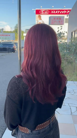 ロング カラー 目崎 丞のヘアスタイル