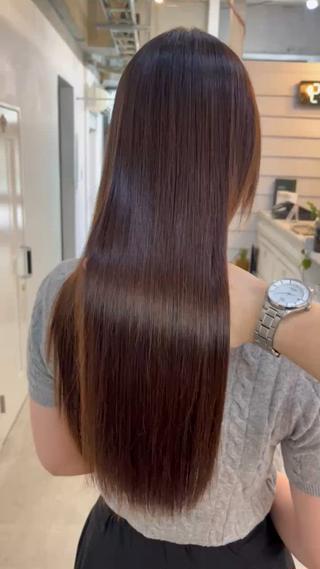 ロング カラー パーマ 柔らかいヘアカラー 大成のヘアスタイル