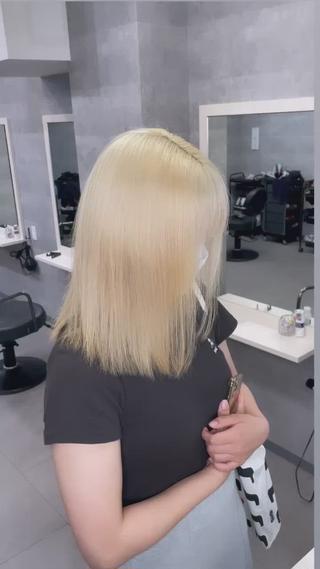 セミロング JUNYA 海外ガールヘアのヘアスタイル