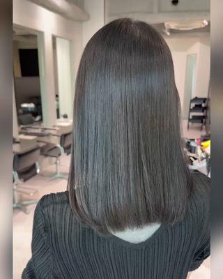 ミディアム カラー share salon OXY 渋谷店所属・髪質改善×ケア ブリーチ/KEIGOのヘアスタイル