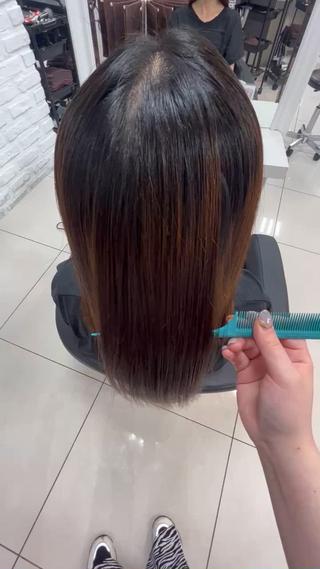 セミロング 【縮毛矯正/レディー スカット】美涼🎀のヘアスタイル