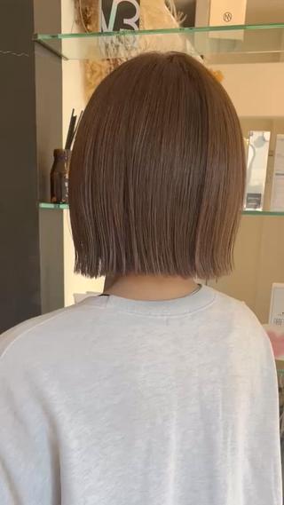 ベース10レベルアッシュベージュ
 
