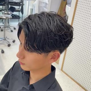 ショート パーマ メンズ 永野 正芳のヘアスタイル