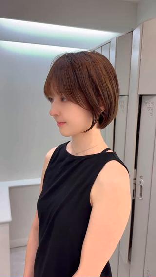ショート ショートヘア くすみカラー、大場猛のヘアスタイル