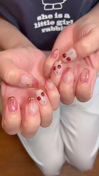 ネイル LOVE NAIL 💕Sonoのネイルデザイン