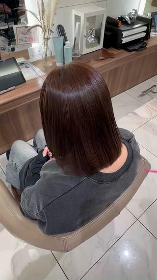 魅せる透明感カラーでお客様満足度NO.1
独自ケア、カラー配合で艶感質感透明感up
【透明感&長持ちカラー】【色落ちまで綺麗】
提供します
色落ちまで楽しめるカラー配合となっていて、お客様の要望にお答えして、今後も楽しめる
カラーを提供しています
ホームケアの仕方などもお聞きください!
一緒にお客様の理想の髪のスタイルを
目指すためにお手伝いさせて下さい