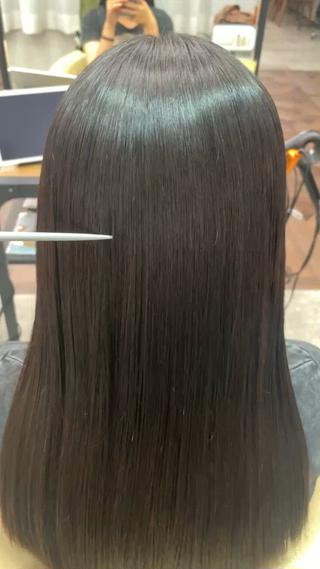 縮毛矯正でくせ毛とおさらば!!ツヤツヤストレートに!! 