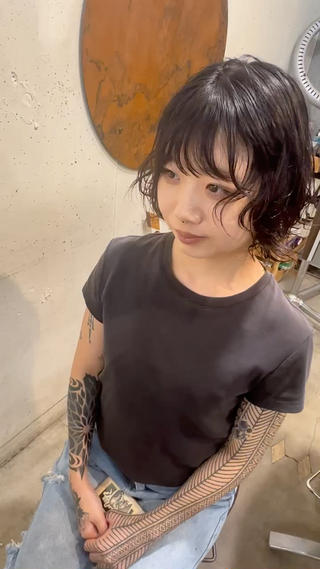 ミディアム パーマ ミディアム/レイヤー /服部ルミナ🦋のヘアスタイル